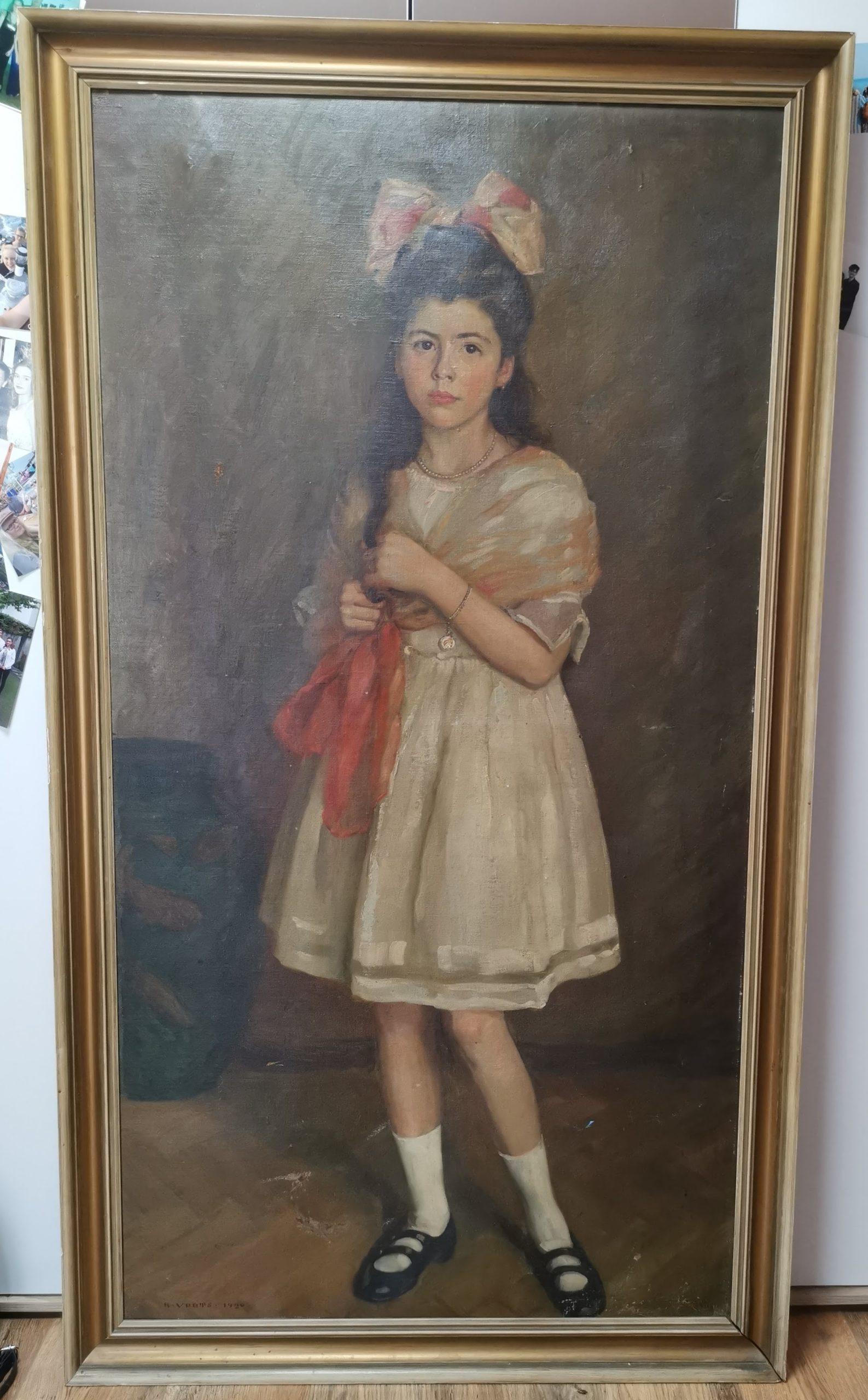 Large oil painting from Richard Vogts with a child