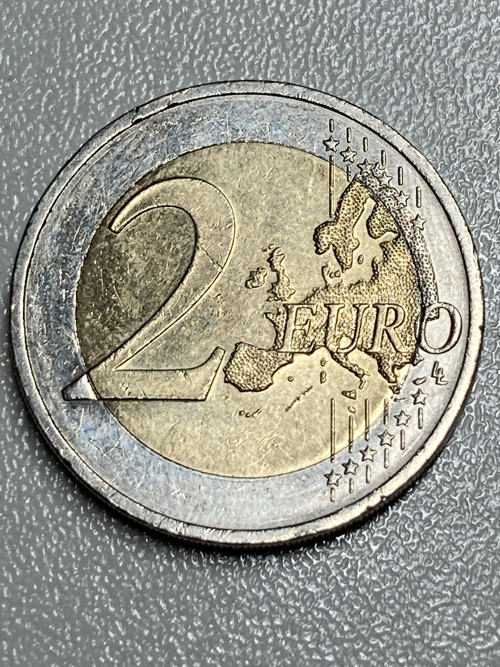 2 Euro Coin – Germany – Imperfect Pattern/Stars cutted off