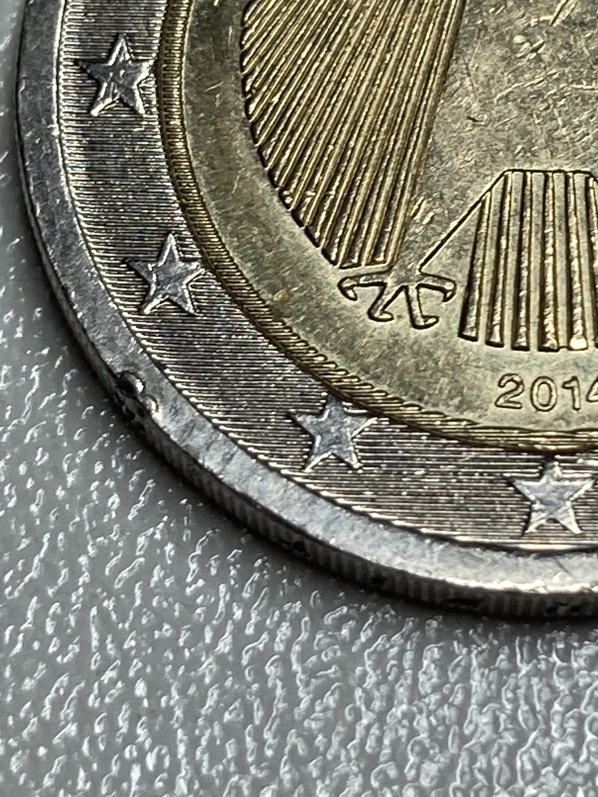 2 Euro Coin – Germany – Imperfect Pattern/Stars cutted off